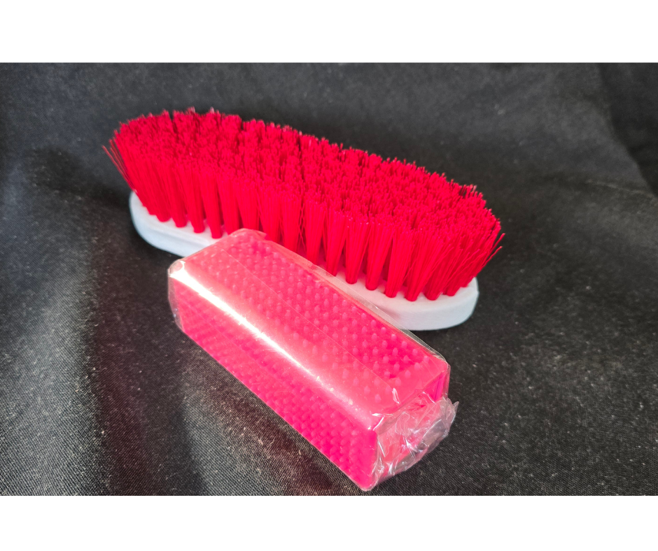 Grooming Set 3 Foxwood Equestrian - Showing Tack and Saddlery